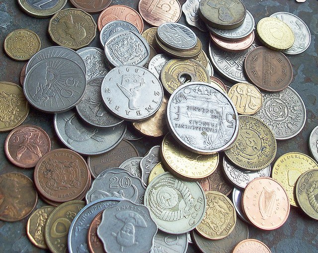 Qué bancos compran monedas