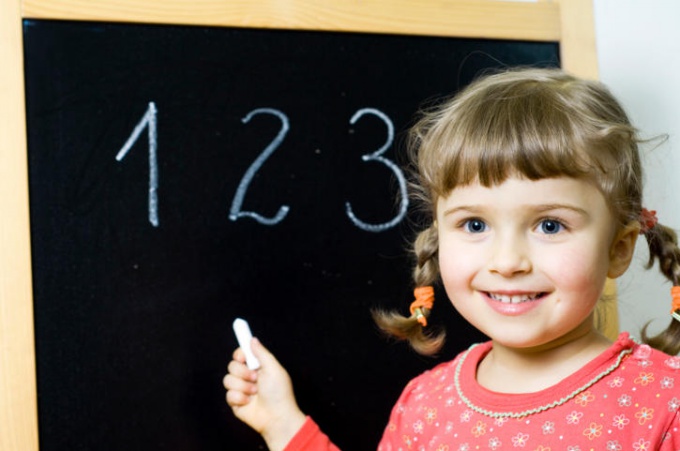 Cómo ayudar a su niño a prepararse para la escuela