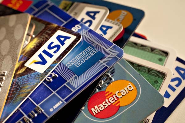 ¿Cuáles son las ventajas de la visa gold y mastercard gold