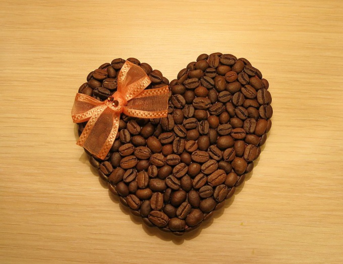 Cómo hacer un San Valentín con granos de café