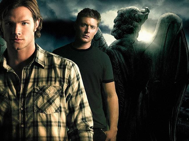 ¿Qué es la serie "Supernatural" y cuántos episodios hay en ella?