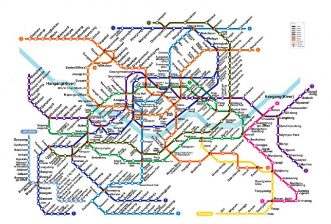 <Strong> Metro </ strong> esquema en Seúl: http://ballininbusan.com/wp-content/uploads/2012/01/seoul_subway_e.jpg