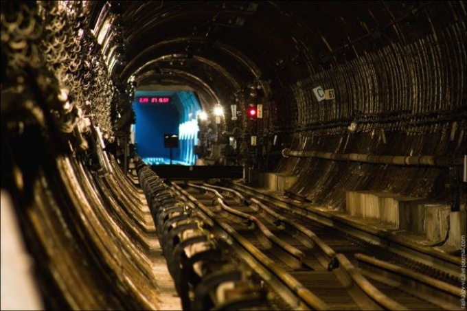 Línea Ekaterinburg <strong> metro </ strong>: http://trinixy.ru/pics4/20110419/metro_36.jpg