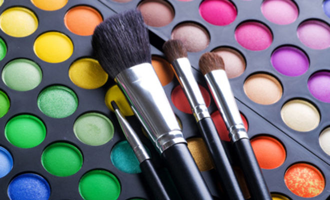 Herramientas de maquillaje: un arsenal de belleza