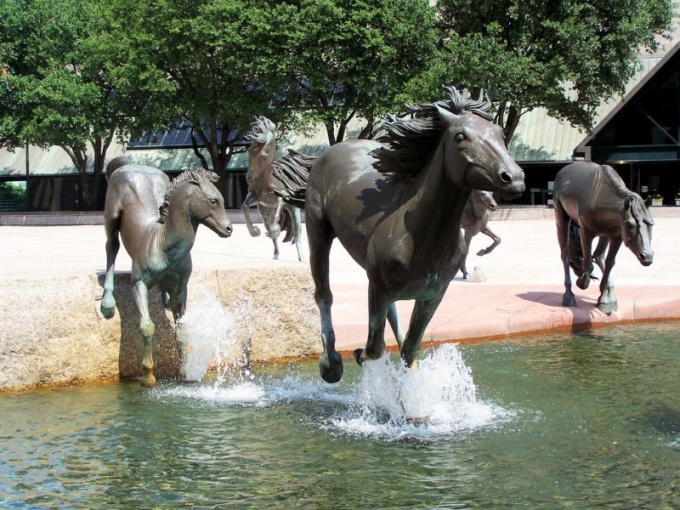 ¿En qué ciudades del mundo tienes monumentos a los caballos?