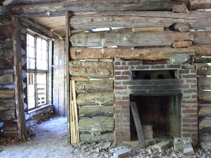 Cómo construir una chimenea en la dacha