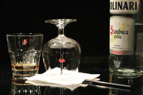 Cómo beber sambuca correctamente