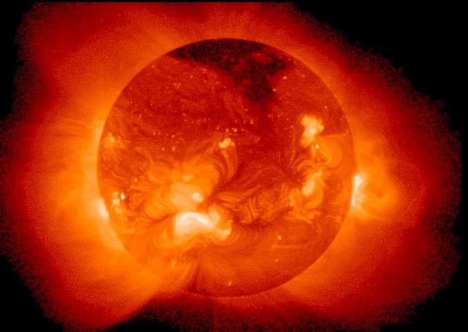 Consejo 1: ¿Por qué el sol no calienta por igual partes diferentes de la tierra?